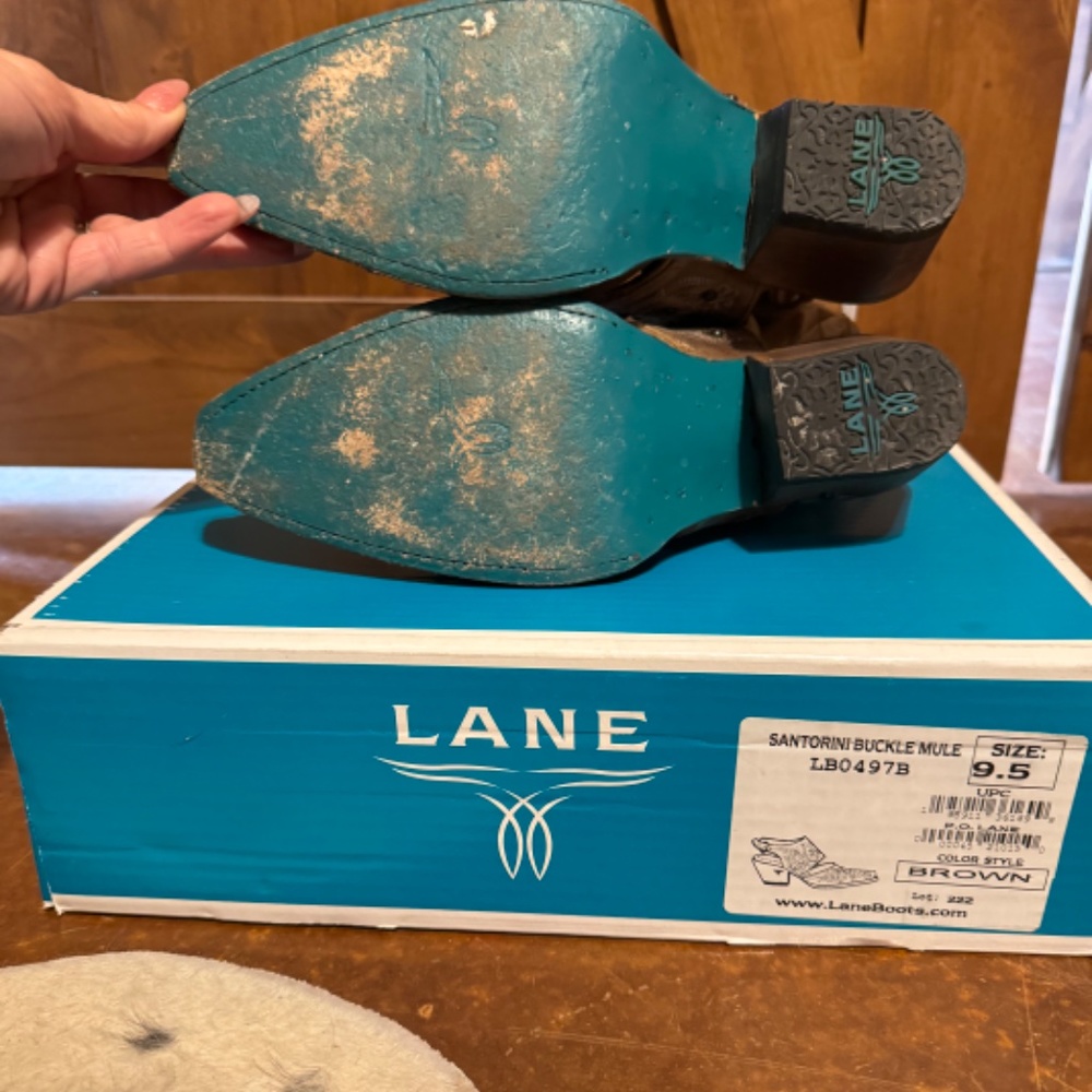 Lane Mules - Picture 2 of 3